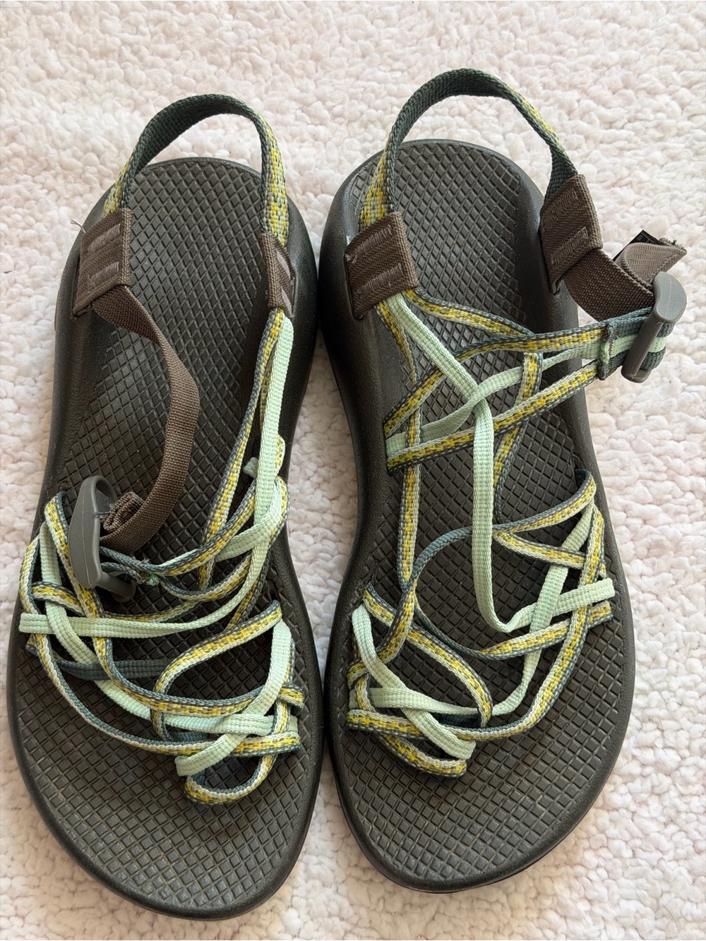 Chaco ZX/3 Classic sport sandals Size 8